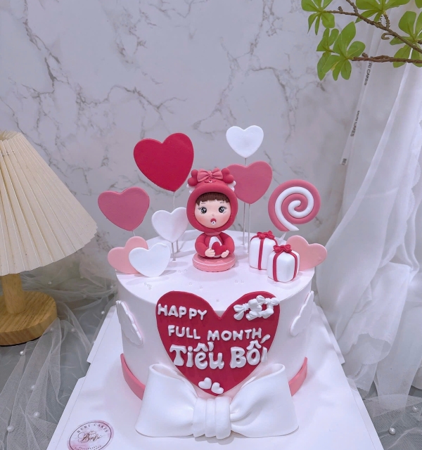 Bánh Kem Tạo Hình Bé Gái