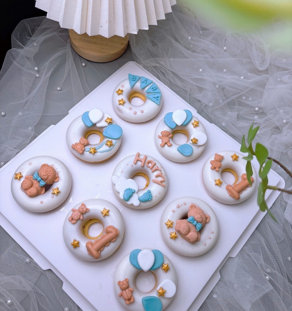 Set Cupcakes-Donuts-Bánh đậu xanh trái cây 
