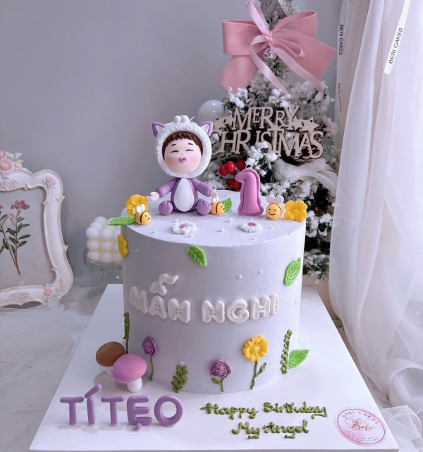 Bánh Kem Tạo Hình Bé Gái