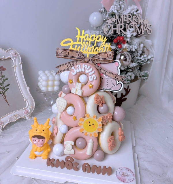 Tháp Donut
