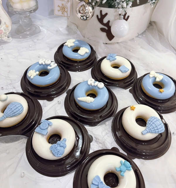 Set Cupcakes-Donuts-Bánh đậu xanh trái cây 