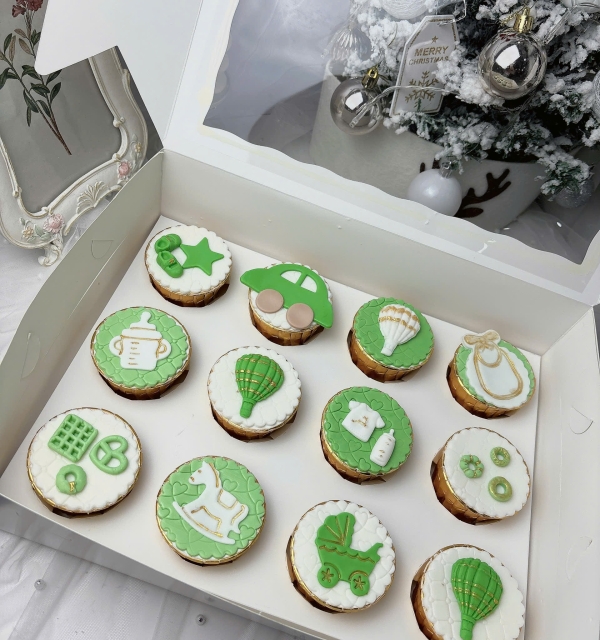 Set Cupcakes-Donuts-Bánh đậu xanh trái cây 