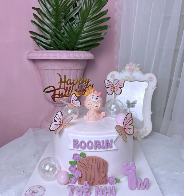Bánh Kem Tạo Hình Bé Gái