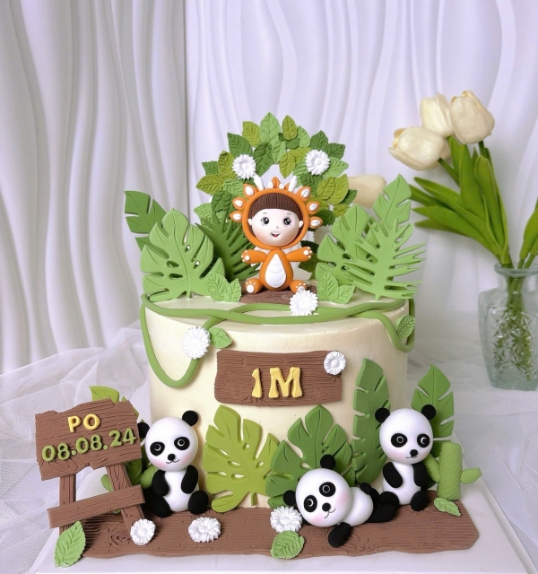 Bánh Kem Tạo Hình Bé Trai