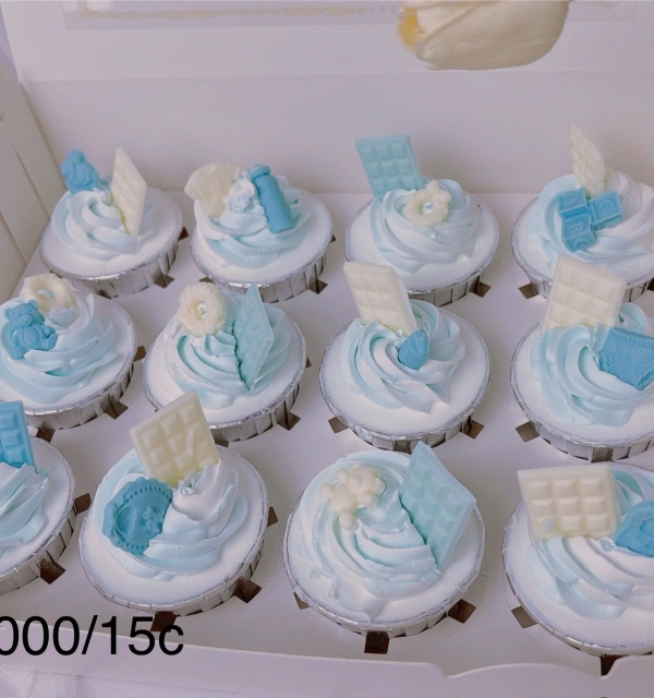 Set Cupcakes-Donuts-Bánh đậu xanh trái cây 