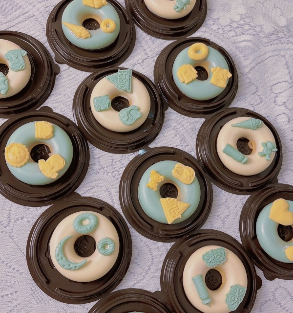 Set Cupcakes-Donuts-Bánh đậu xanh trái cây 