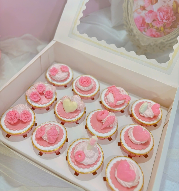Set Cupcakes-Donuts-Bánh đậu xanh trái cây 