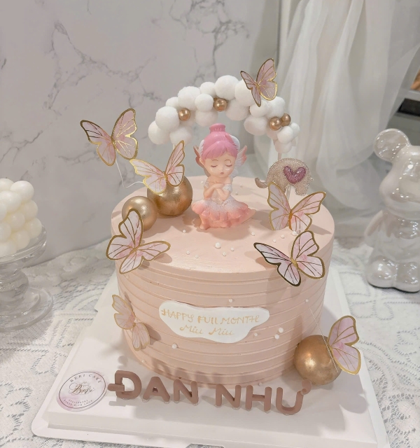 Bánh Kem Tạo Hình Bé Gái