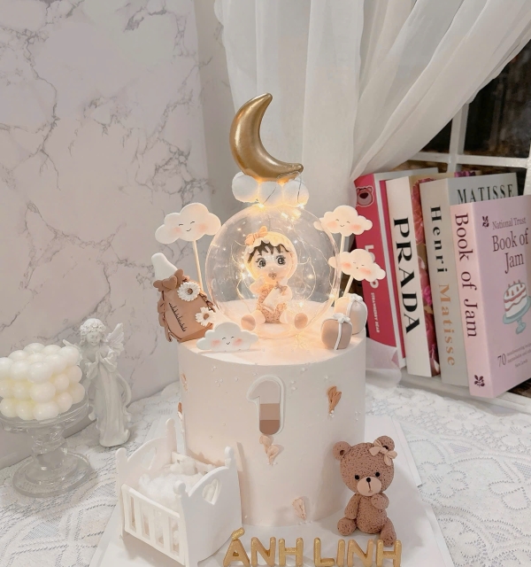 Bánh Kem Tạo Hình Bé Gái