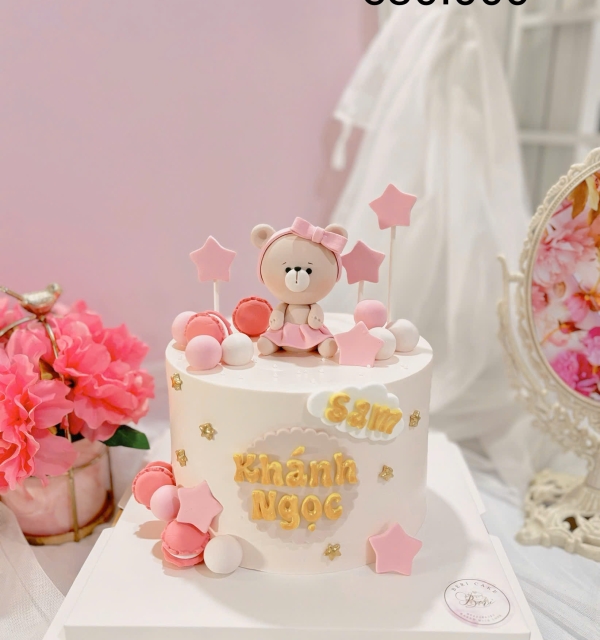 Bánh Kem Tạo Hình Bé Gái