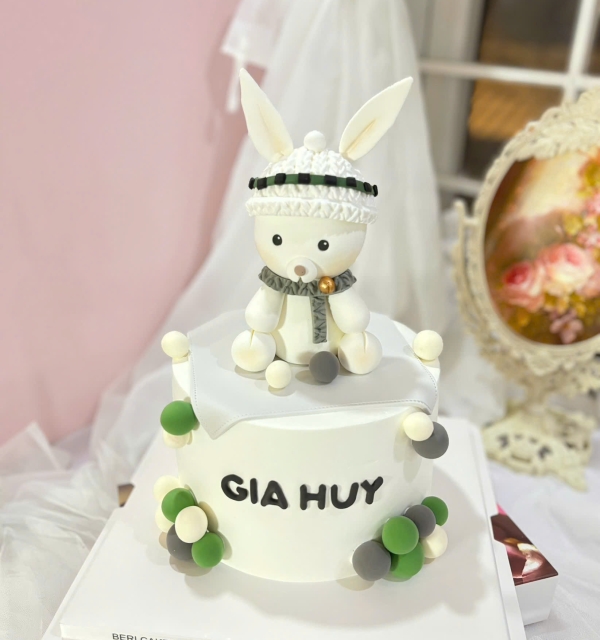 Bánh Kem Tạo Hình Bé Trai