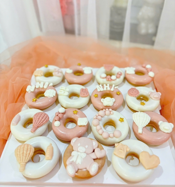 Set Cupcakes-Donuts-Bánh đậu xanh trái cây 