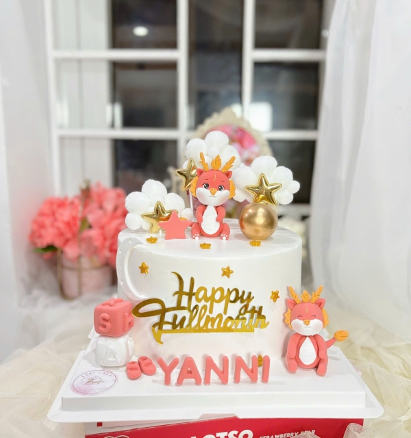 Bánh Kem Tạo Hình Bé Gái