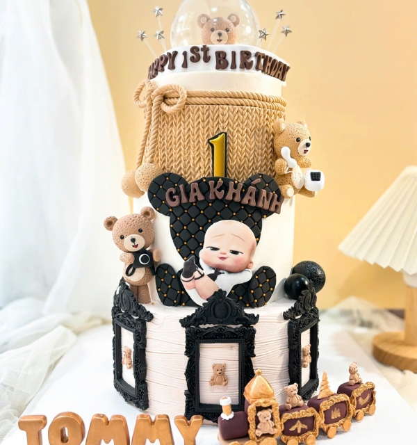 Bánh Kem Tạo Hình Bé Trai