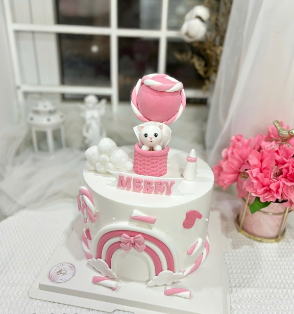 Bánh Kem Tạo Hình Bé Gái