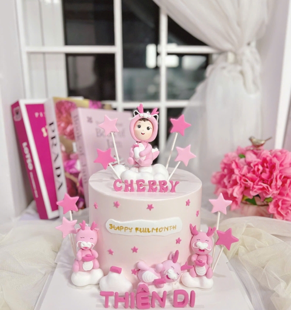 Bánh Kem Tạo Hình Bé Gái