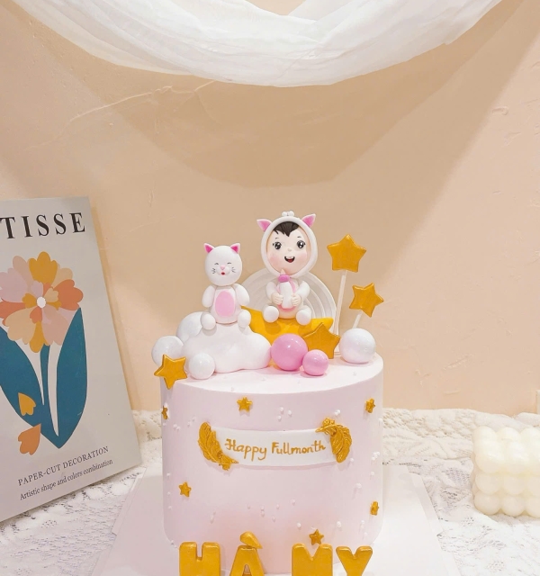 Bánh Kem Tạo Hình Bé Gái