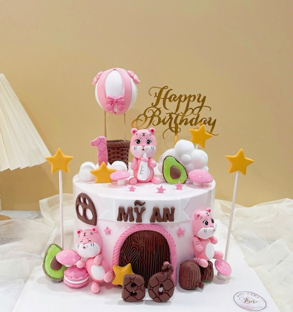 Bánh Kem Tạo Hình Bé Gái