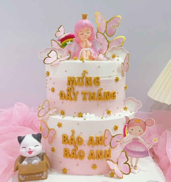 Bánh Kem Tạo Hình Bé Gái