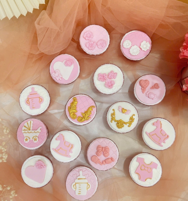 Set Cupcakes-Donuts-Bánh đậu xanh trái cây 