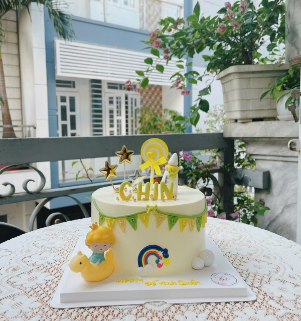 Bánh Kem Trang Trí Phụ Kiện Bé Trai