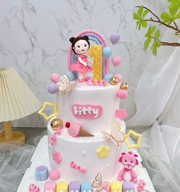 Bánh Kem Tạo Hình Bé Gái