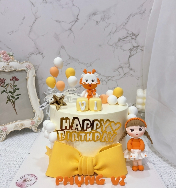 Bánh Kem Tạo Hình Bé Gái
