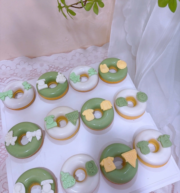 Bánh donut tạo hình