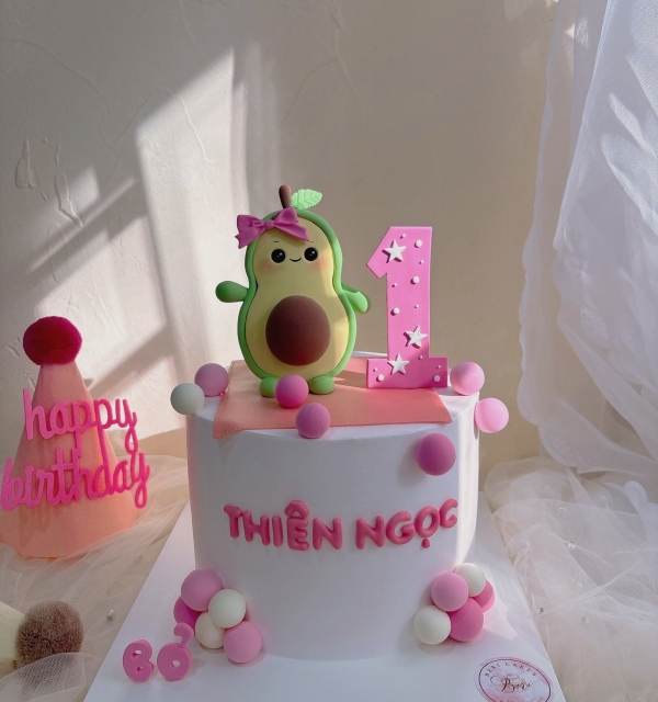 Bánh Kem Tạo Hình Bé Gái