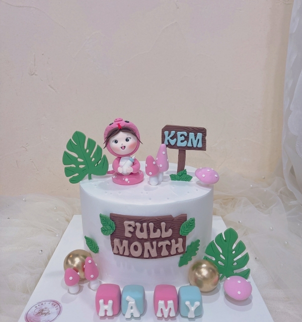 Bánh Kem Tạo Hình Bé Gái