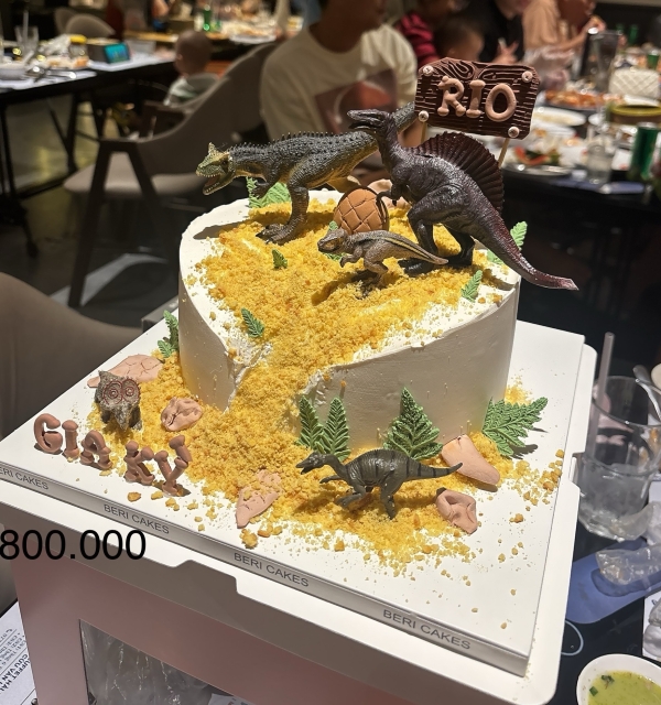 Bánh Kem Tạo Hình Bé Trai