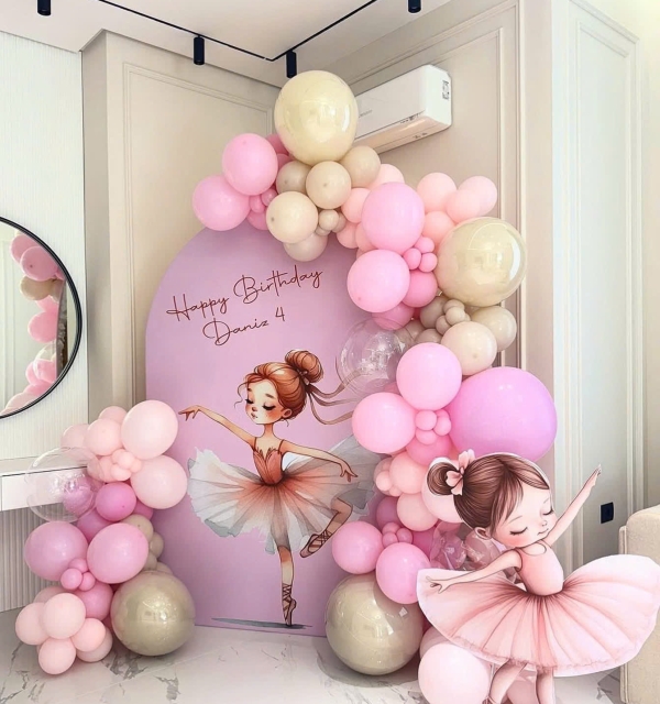 Background Bé Trai & Bé Gái