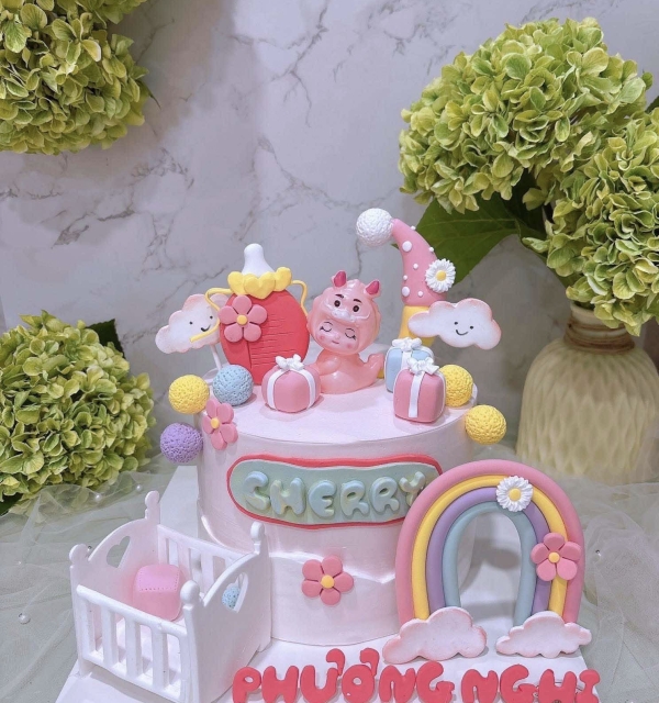 Bánh Kem Tạo Hình Bé Gái